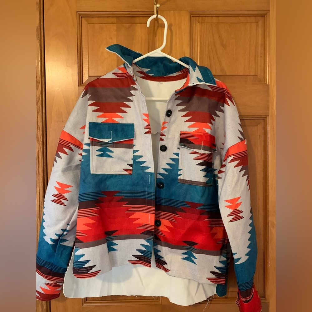 Western Aztec Shacket - Picture 5 of 5